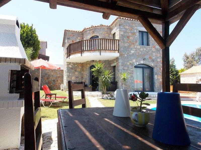 Niriides Villas Old Listing Херсониссос Экстерьер фото